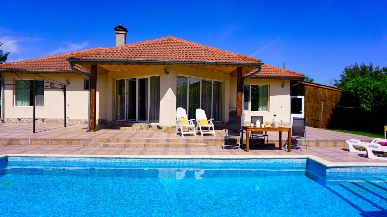 Вила Релакс - Villa Relax Sokolovo Exterior foto